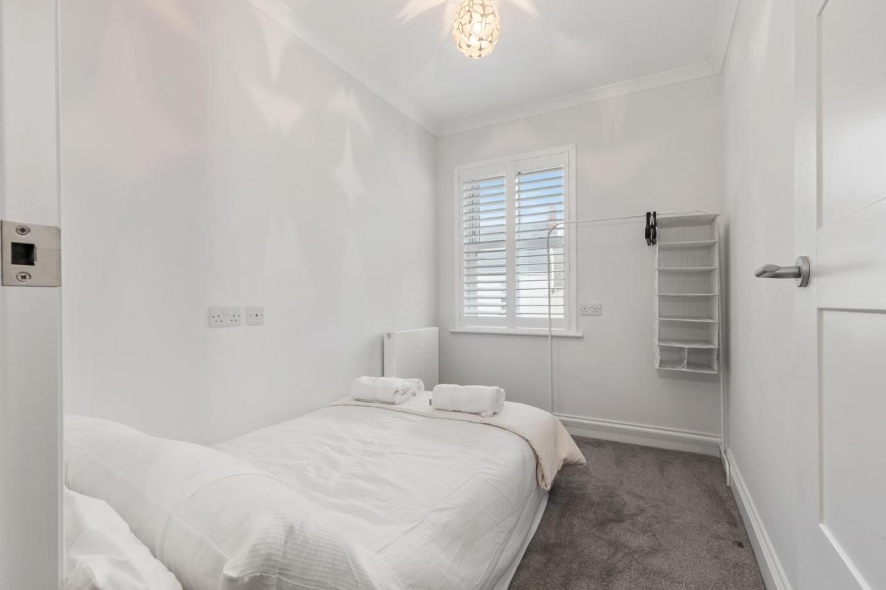 Cottage Mews - Seaside Cottage Parking Terrace Tenby Ngoại thất bức ảnh